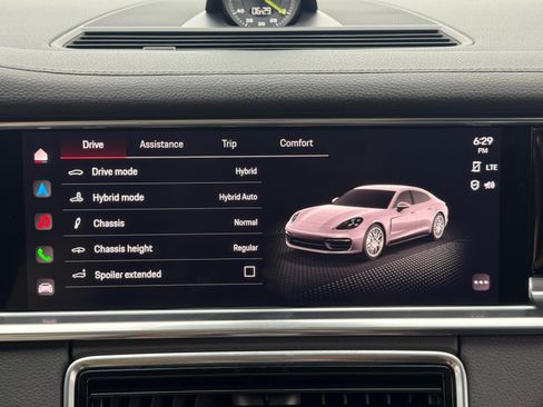 Used 2022 Porsche Panamera 4 image 30