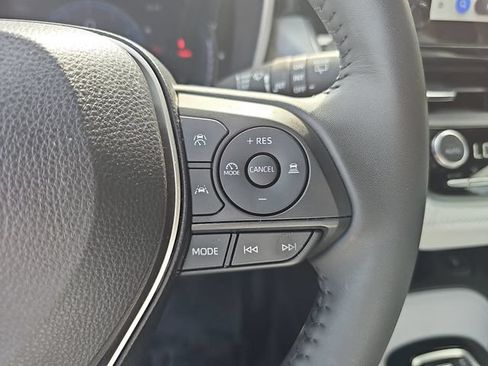 Used 2024 Toyota Corolla XSE FWD image 18