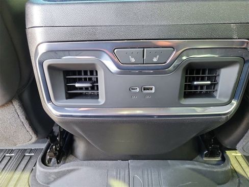 Used 2025 GMC Sierra 3500 Denali Ultimate image 30