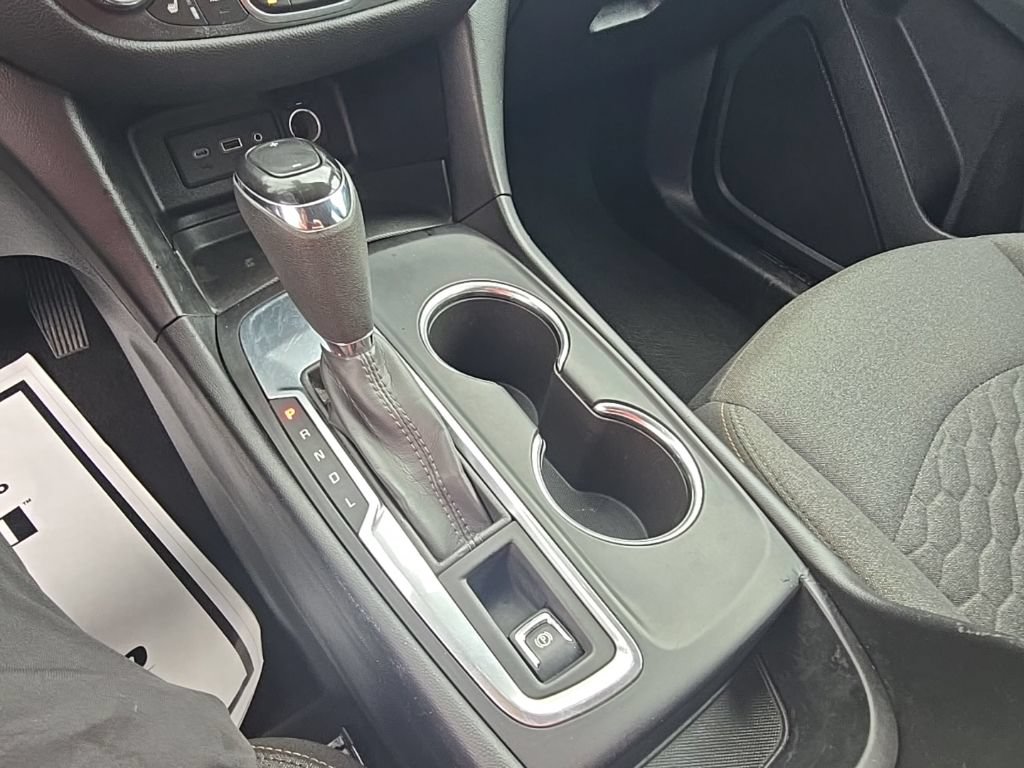 Used 2020 Chevrolet Equinox LT FWD image 12