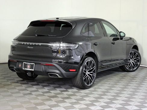 Certified 2025 Porsche Macan AWD/4WD image 7