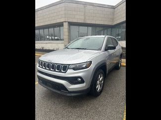 Used 2024 Jeep Compass Latitude video 1