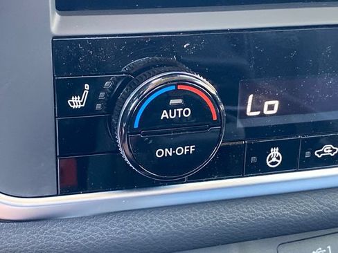 New 2026 Nissan Rogue SV w/ Cold Weather Package AWD/4WD image 20