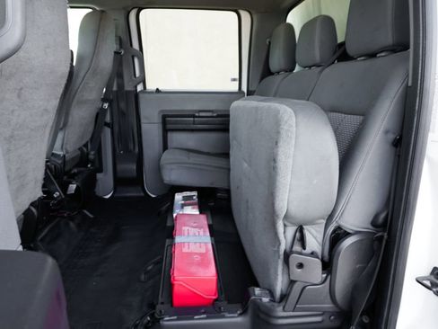 Used 2015 Ford F650 2WD Crew Cab Super Duty image 44