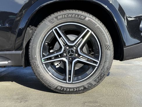 New 2026 Mercedes-Benz GLE 53 AMG 4MATIC image 14