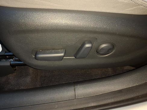 Used 2018 Hyundai Tucson Sport image 11