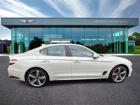 Used 2025 Genesis G70 3.3T Advanced w/ Sport Prestige Package image 5