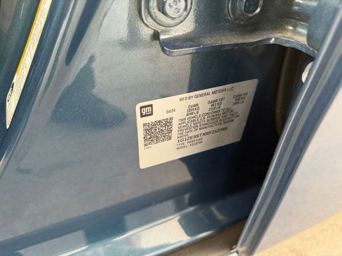 Used 2024 Chevrolet Malibu LT image 29