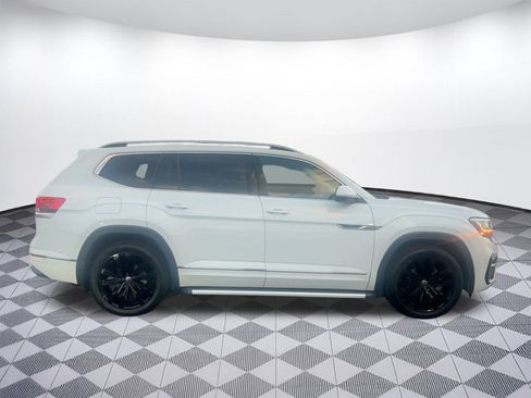 Used 2021 Volkswagen Atlas SEL Premium image 8