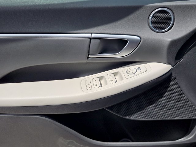 New 2026 Hyundai Sonata SEL FWD image 14