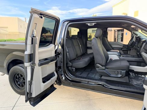 Used 2018 Ford F150 XL w/ Equipment Group 101A Mid image 14