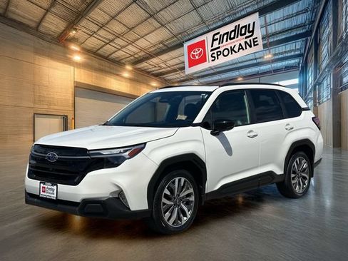 Used 2025 Subaru Forester Touring AWD/4WD image 1