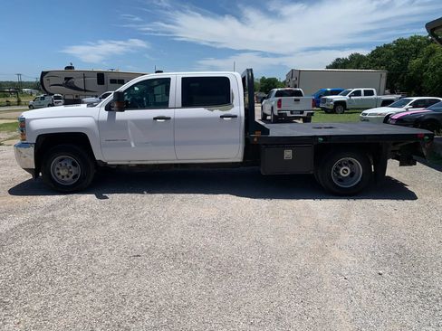 Used 2016 Chevrolet Silverado 3500 W/T w/ WT Convenience Package AWD/4WD image 2
