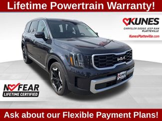 Used 2025 Kia Telluride S video 1