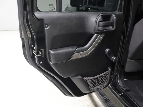 Used 2013 Jeep Wrangler Unlimited Sport w/ Max Tow Pkg AWD/4WD image 16