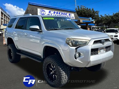 Used 2014 Toyota 4Runner SR5 Premium RWD image 9