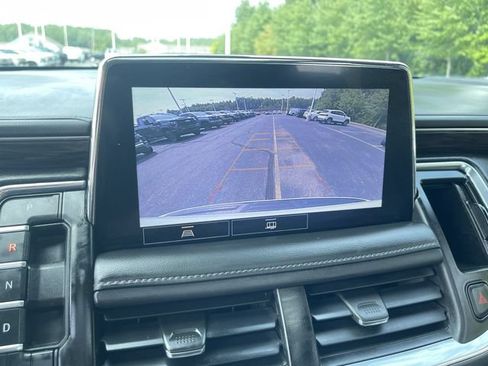 Certified 2021 Chevrolet Suburban Z71 AWD/4WD image 14