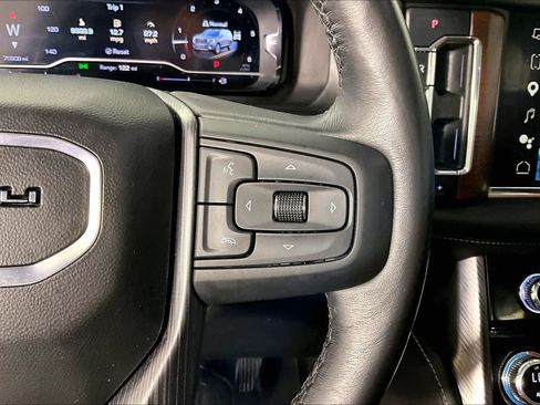 Certified 2023 GMC Yukon XL Denali Ultimate AWD/4WD image 24