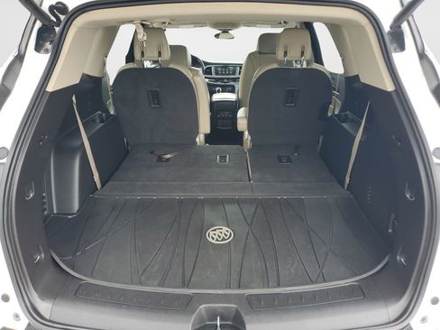 Used 2018 Buick Enclave Essence FWD image 10