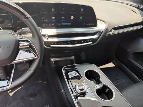 Certified 2024 Cadillac Lyriq Luxury RWD image 28