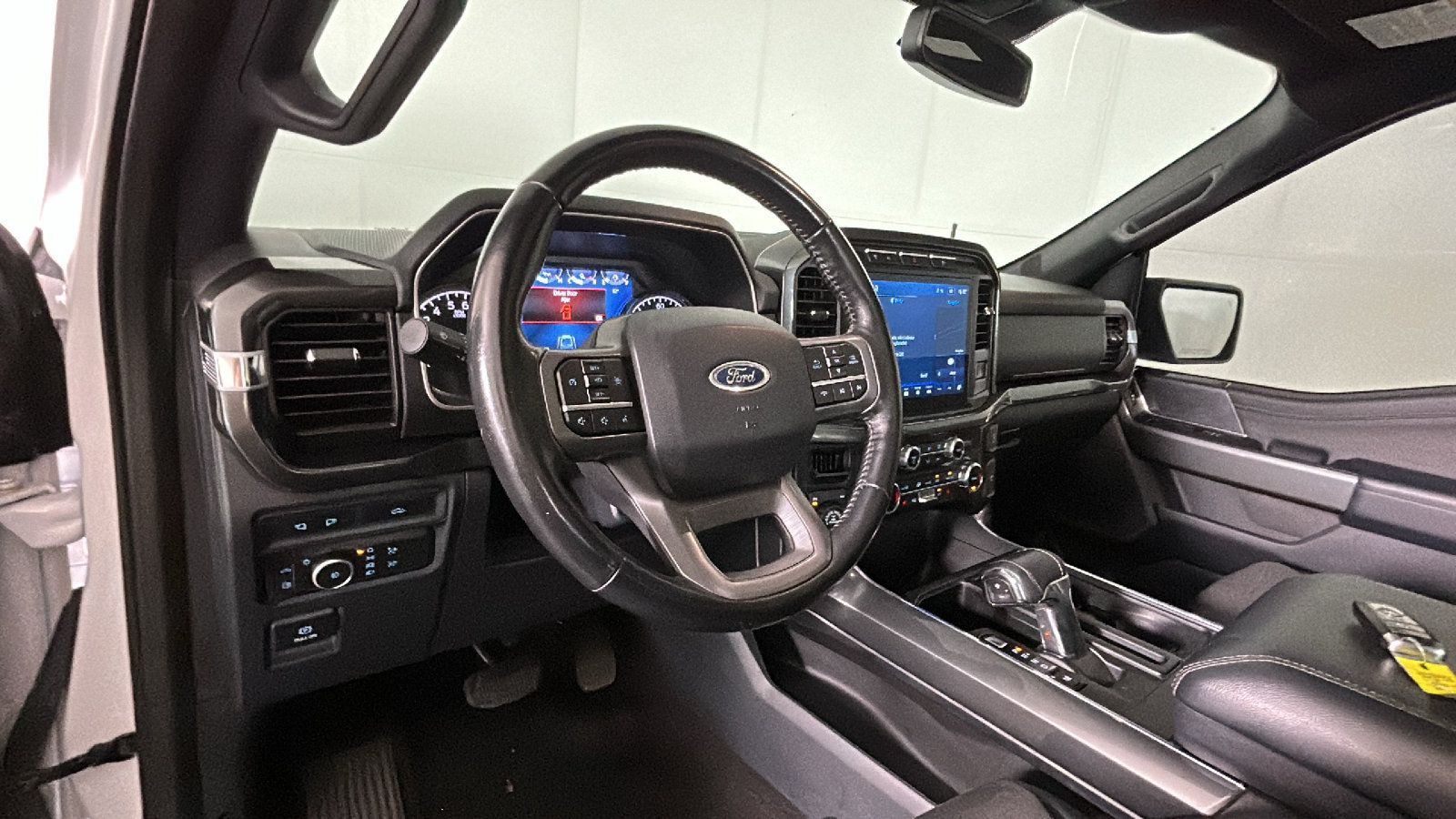 Used 2022 Ford F150 XLT w/ Equipment Group 302A High AWD/4WD image 17