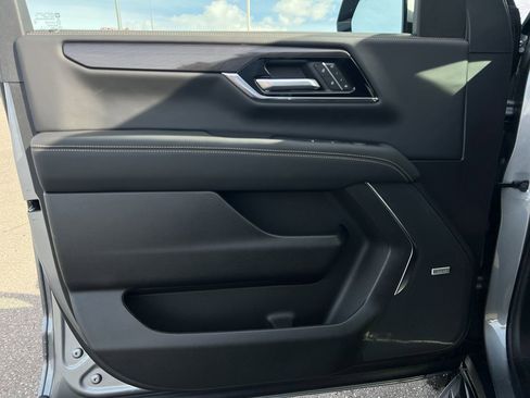 New 2026 GMC Yukon Elevation image 19