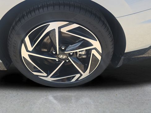 Certified 2026 Hyundai Sonata SEL AWD/4WD image 30