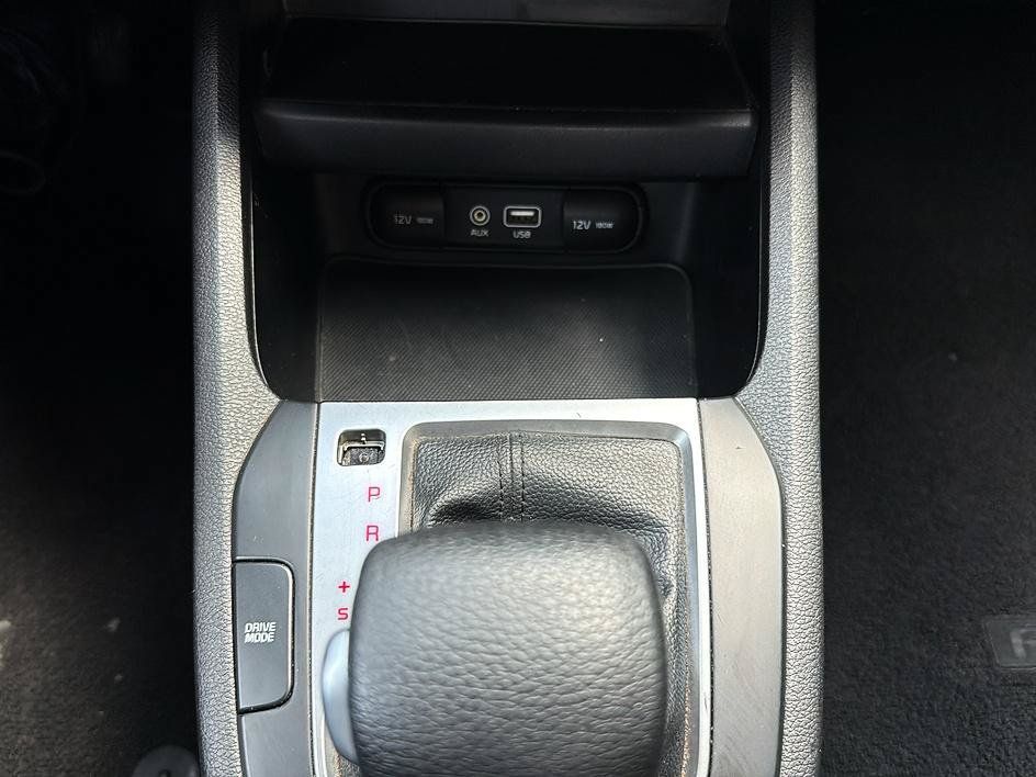Used 2021 Kia Forte LXS FWD image 38