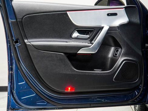 Used 2022 Mercedes-Benz A 220 image 35