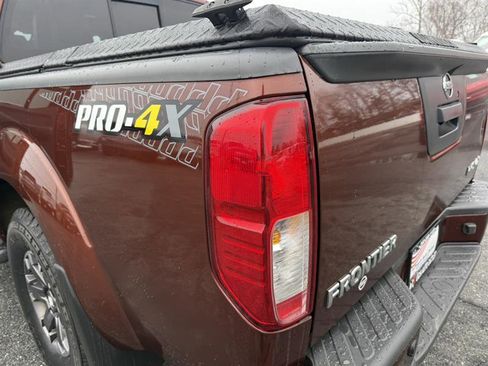 Used 2016 Nissan Frontier PRO-4X w/ Pro-4x Luxury Package image 11
