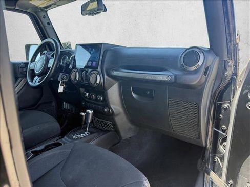 Used 2016 Jeep Wrangler Unlimited Sport w/ Quick Order Package 24S AWD/4WD image 11
