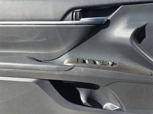 Used 2023 Toyota Camry LE image 16