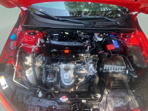 Used 2024 Honda Civic Sport image 25