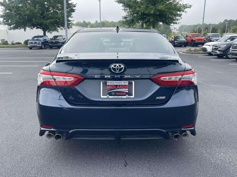 Used 2020 Toyota Camry XSE FWD image 5