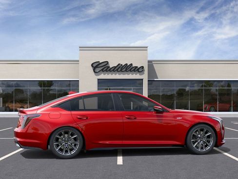 New 2026 Cadillac CT5 V image 5