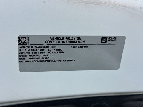 Used 2021 Buick Encore GX Essence AWD/4WD image 18