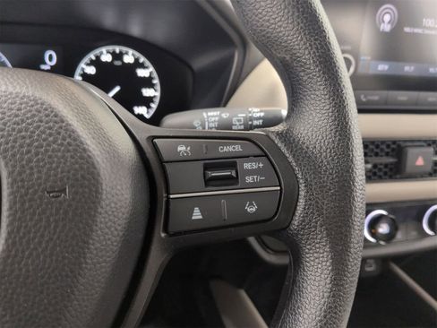 Used 2024 Honda HR-V LX image 24