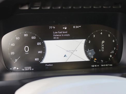 Used 2017 Volvo XC90 T6 Inscription w/ Vision Package AWD/4WD image 19