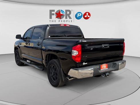 Used 2016 Toyota Tundra SR5 w/ SR5 Upgrade Package AWD/4WD image 3
