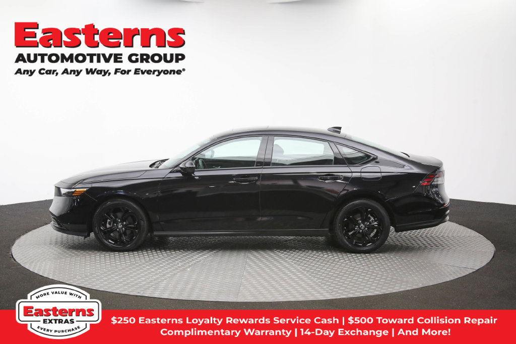 Used 2025 Honda Accord SE image 55