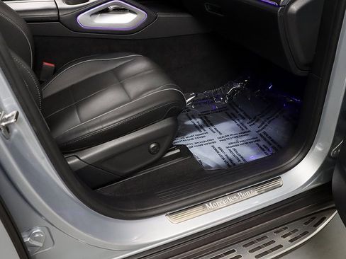 Certified 2023 Mercedes-Benz GLS 450 4MATIC image 38