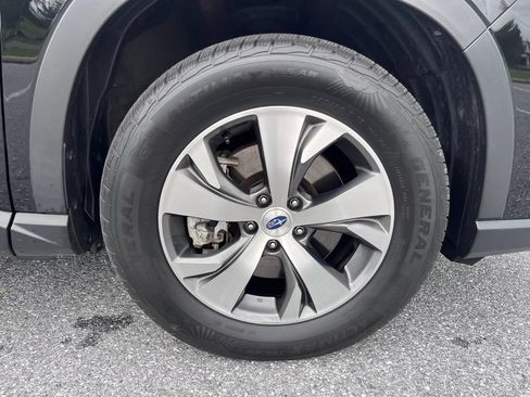 Used 2022 Subaru Ascent Premium w/ Convenience Package AWD/4WD image 28