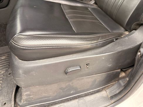 Used 2022 Nissan Frontier PRO-4X w/ Pro-4X Premium Package image 14