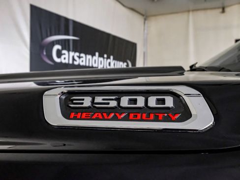Used 2024 RAM 3500 Limited w/ Towing Technology Group AWD/4WD image 43