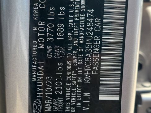 Certified 2023 Hyundai Venue SEL image 32