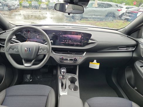 New 2026 Buick Envista Preferred w/ Advanced Safety Package FWD image 6