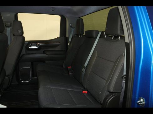 Used 2023 Chevrolet Silverado 1500 LT w/ Protection Package image 31