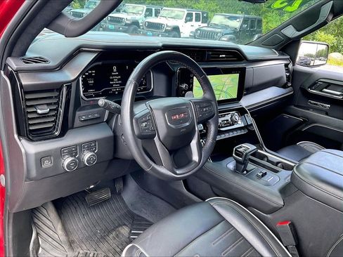 Used 2023 GMC Sierra 1500 AT4X w/ AT4X AEV Edition AWD/4WD image 8
