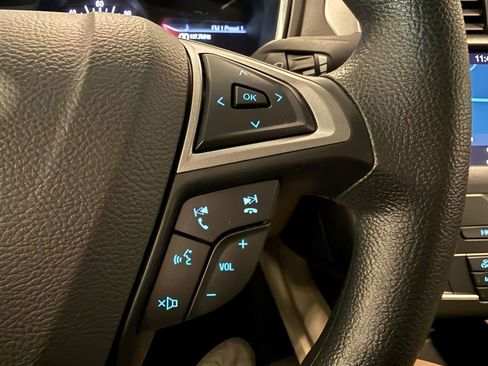 Used 2019 Ford Fusion SE image 23