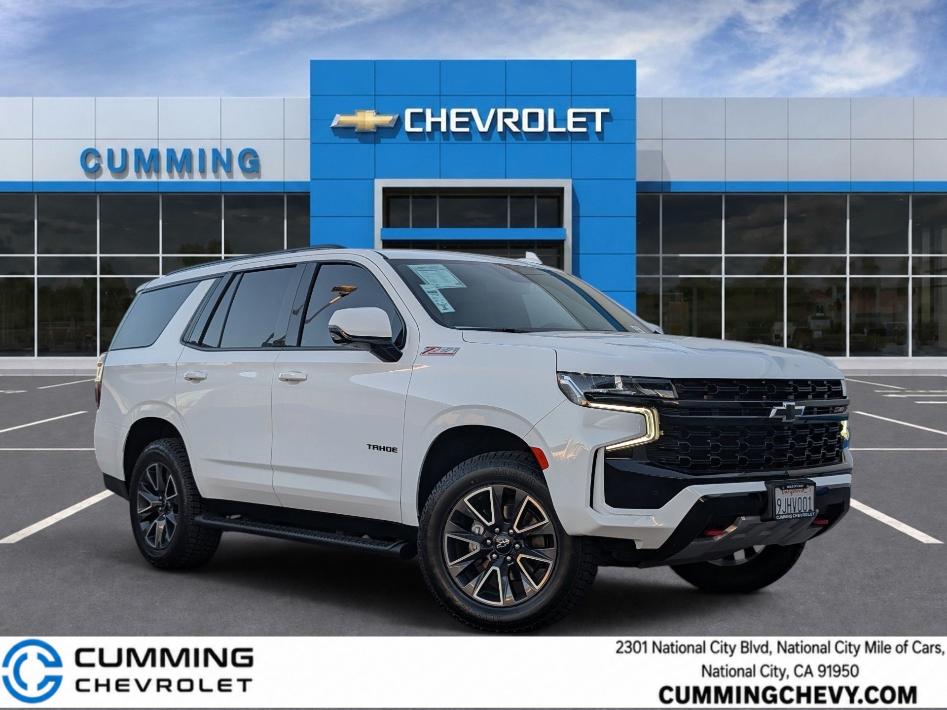 Used 2023 Chevrolet Tahoe Z71 w/ Luxury Package AWD/4WD image 1